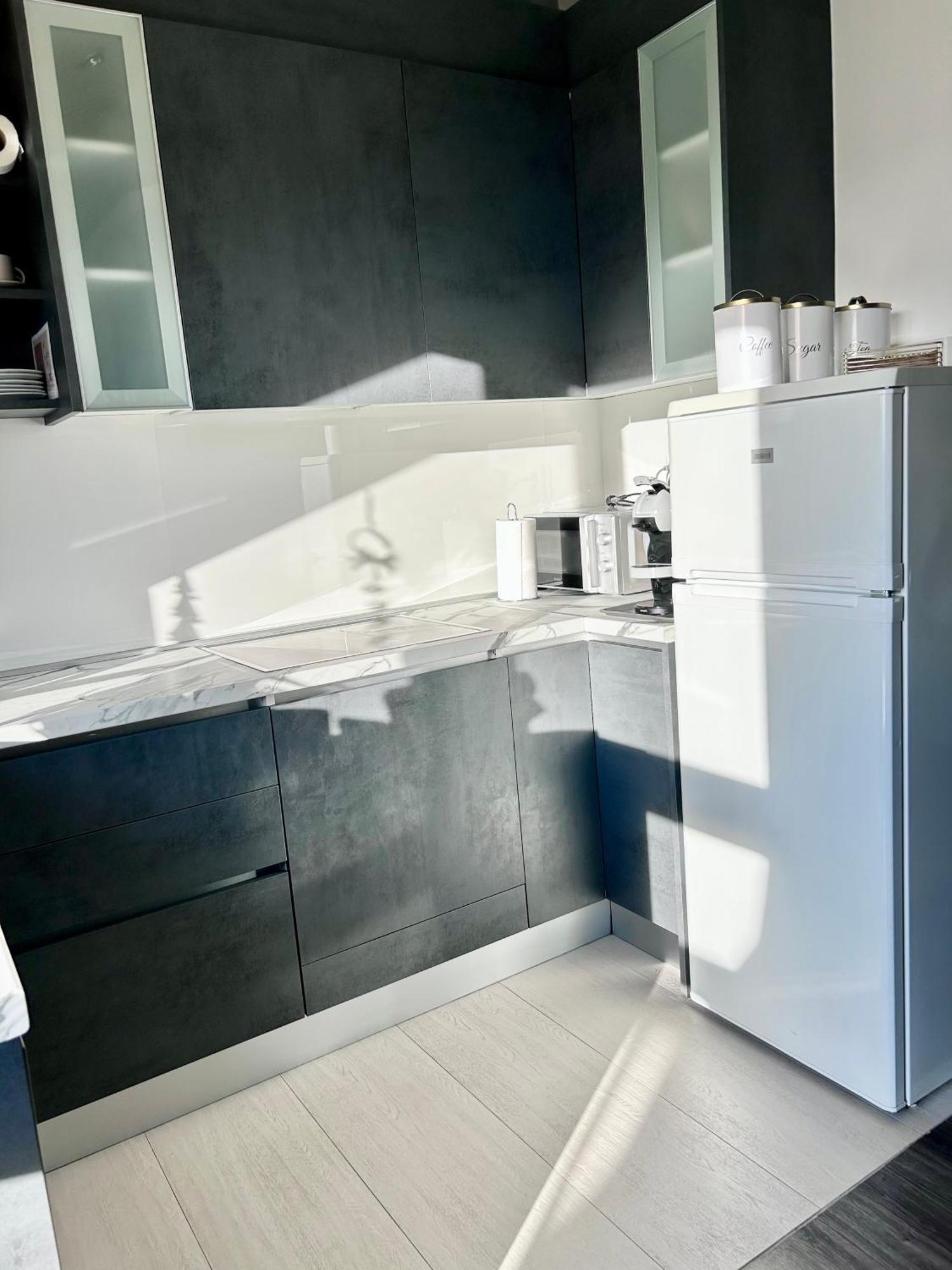 Astarea - Luxe Penthouse In Nature - Jacuzzi - Free Private Parking - Terrace & Balcony - Peace Zagreb Exterior foto