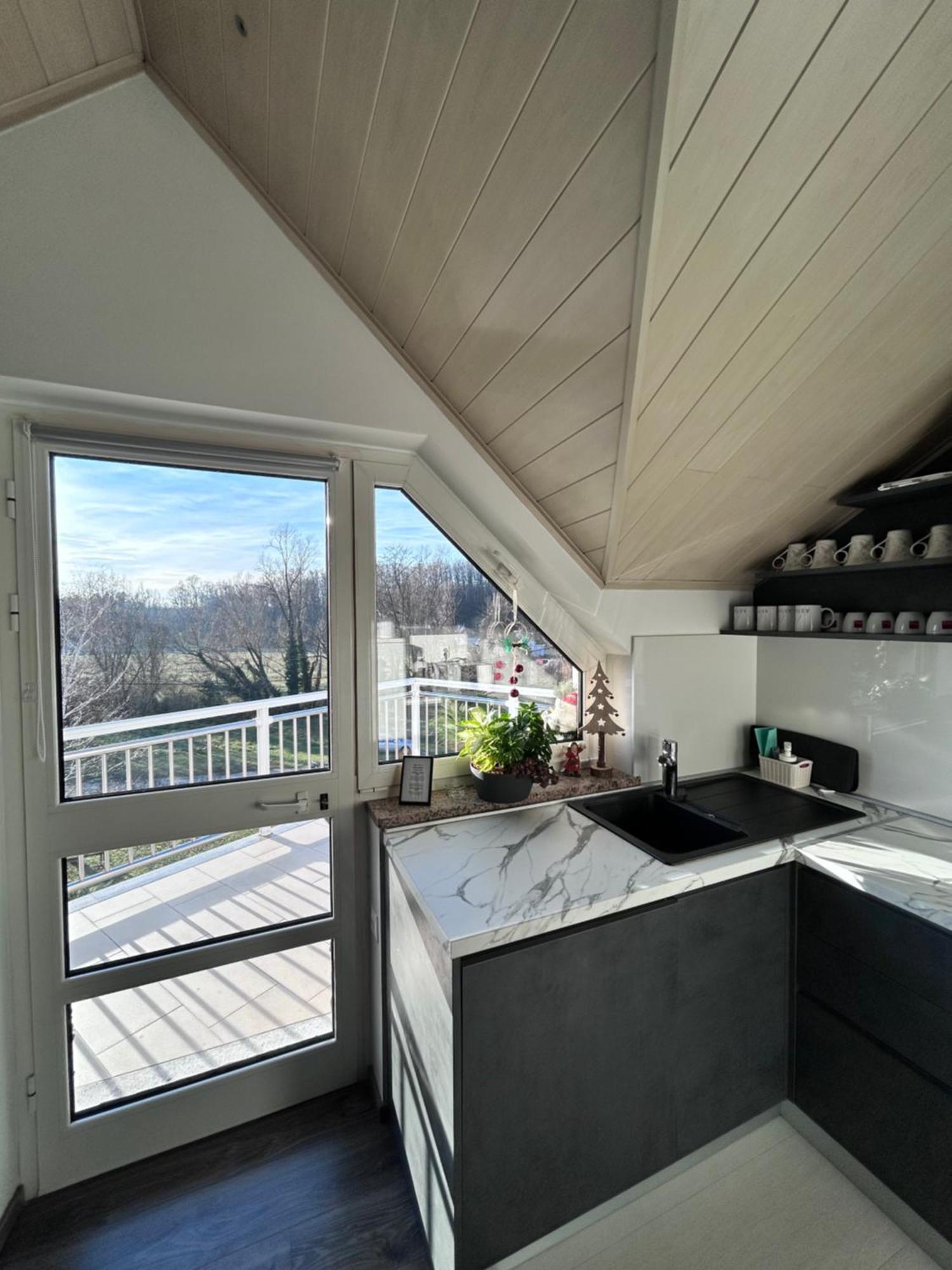 Astarea - Luxe Penthouse In Nature - Jacuzzi - Free Private Parking - Terrace & Balcony - Peace Zagreb Exterior foto
