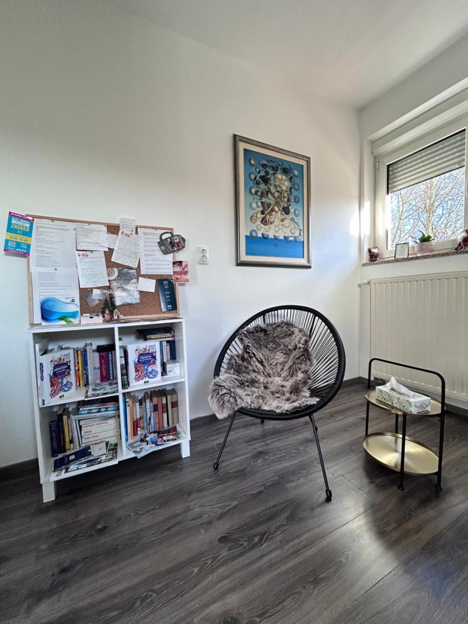 Astarea - Luxe Penthouse In Nature - Jacuzzi - Free Private Parking - Terrace & Balcony - Peace Zagreb Exterior foto